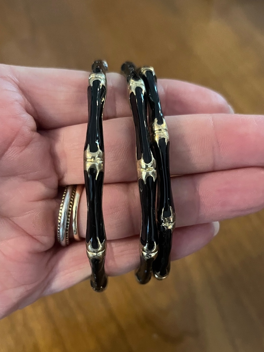 Black and Gold Textured Bangle Set